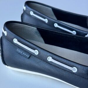 Cole Haan Grand OS Boat Shoes 9.5W  Navy Leather Studded Heel